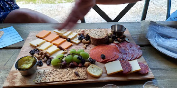 Dragon Flower Winery