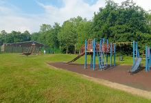 Knowsley Lane Recreation Ground (The Rec)景点图片