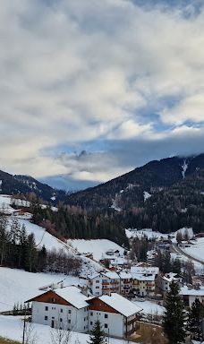 富内斯谷-博尔扎诺-上阿迪杰自治省