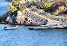 Agios Petros Beach景点图片
