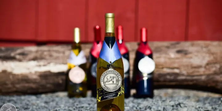 Two Twisted Posts Winery