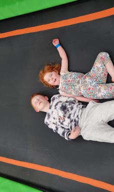 Jump n Fun - Trampoline Park & Laser Tag-因佛卡吉尔