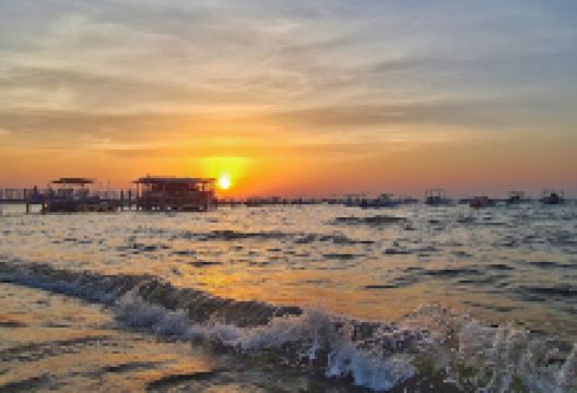 Karbabad Beach景点图片