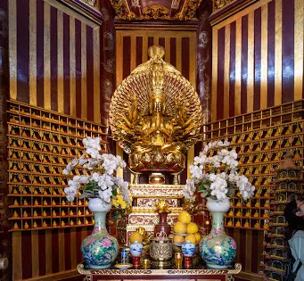 Pho Linh Temple