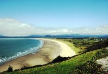 Harlech Beach景点图片