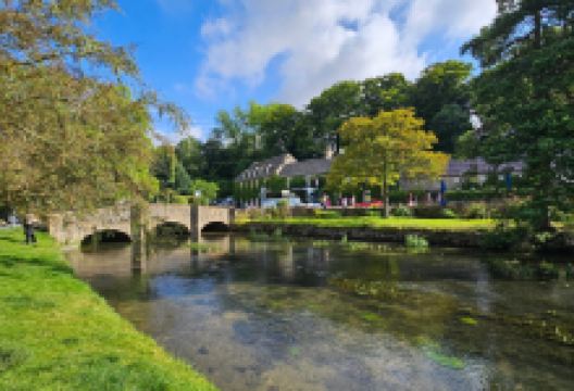 River Coln景点图片