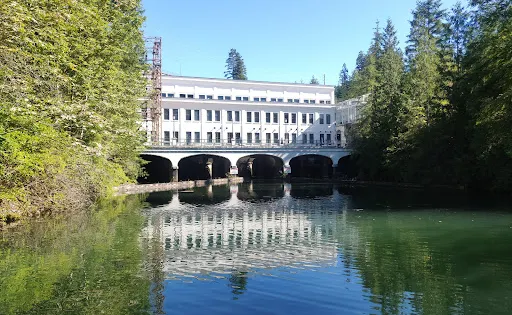 海沃德湖遊樂區 Hayward Lake Recreation Area