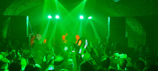 Epic alternativni klub餐厅图片