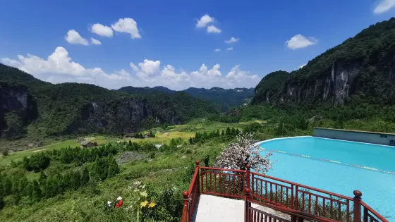 梅山山宿露營基地