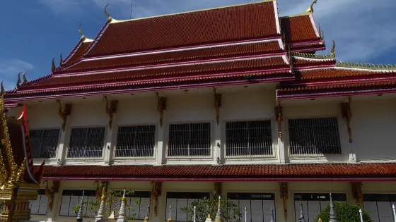 Wat Nuea