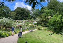 Cerney House Gardens景点图片