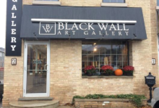 The Black Wall Gallery景点图片