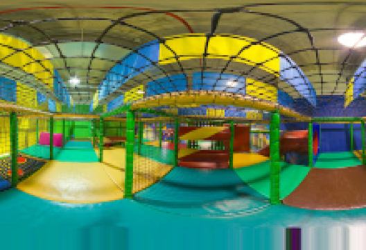 Twister igraonica Slavonski Brod景点图片