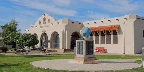 HD SOUTH - Home of the Gilbert Museum