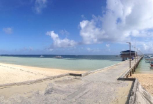 General Luna Beach景点图片