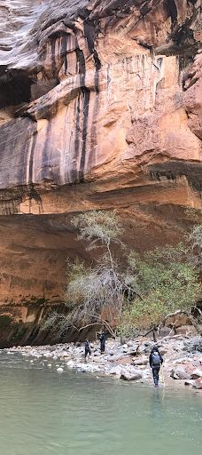 The Grotto Picnic Area-华盛顿县