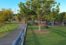 Lakes Playground景点图片