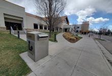 Arapahoe Library Dropbox景点图片