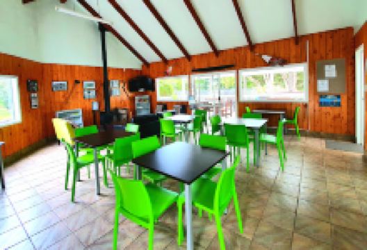 Kauri Coast TOP 10 Holiday Park景点图片