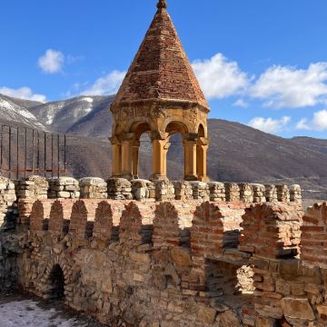 格鲁吉亚第比利斯+西格纳吉+卡兹贝吉+亚美尼亚埃里温+加尼神庙+塞凡湖8日7晚自由行