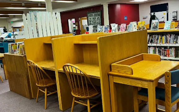 Mansfield Public Library