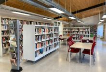 Biblioteca Josep Pont i Gol景点图片
