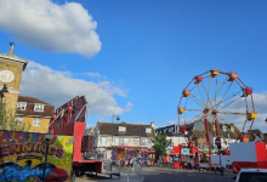 Hoddesdon Clock Tower景点图片
