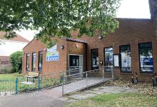 Hanham Library景点图片
