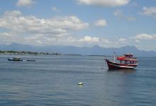 Caieiras Beach景点图片
