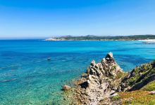 Rena Majori beach景点图片