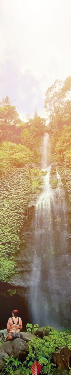 Lemukih Waterfall-巴厘岛