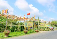 Pho Huong Temple景点图片