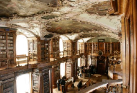 修道院图书馆景点图片