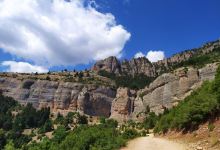 Virgin of the Rock Chapel景点图片