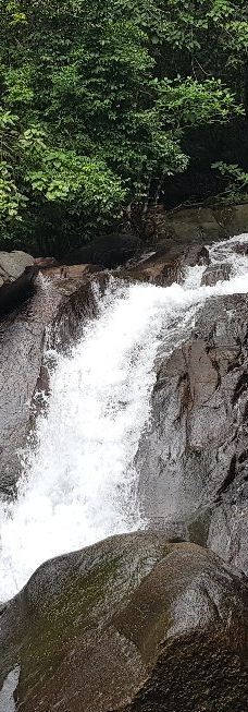 Ton Pring Waterfall-泰孟