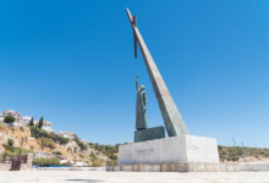 Pythagoras Statue景点图片