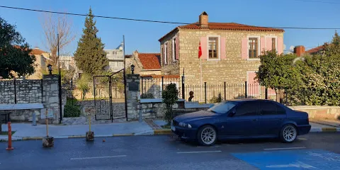 Necati Cumalı Anı ve Kültür Evi