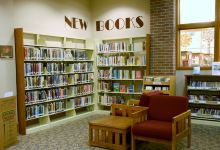 Ralston's Baright Public Library景点图片