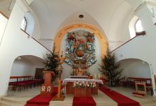 Holy Trinity景点图片