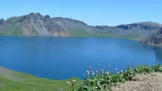 回首眺望