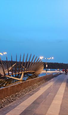 Pryberezhnyy square-Dnipropetrovs'ka city council