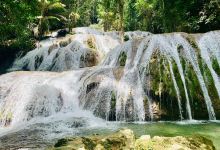 Saluopa Waterfall景点图片