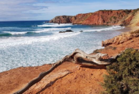 Praia do Amado景点图片