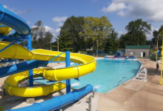 Robinson Municipal Swimming景点图片