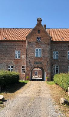 Den Selvejende Institution Sæbygård-赛比