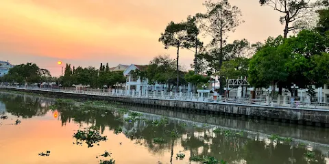 Nguyen Trung Truc Temple