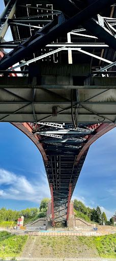 勒文绍高桥-基尔