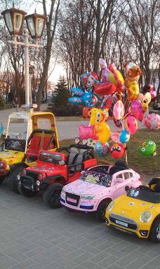Eagle monument-Poltavs'ka city council
