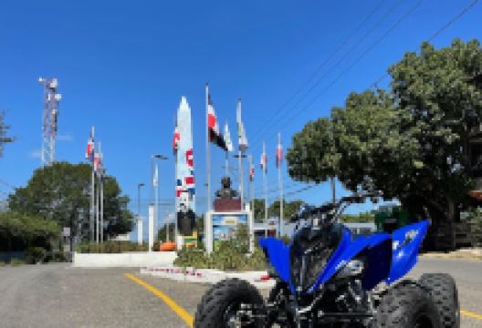 Heroes Monument Restoration景点图片