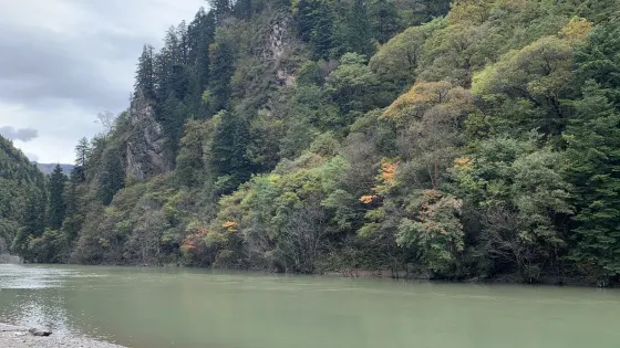 雅麥湖
